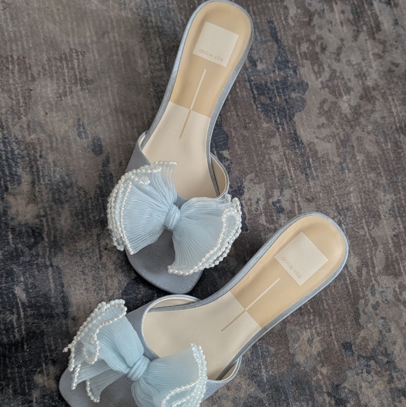 Elegant Blue Bow Women's Shoes - Picture 2 of 5